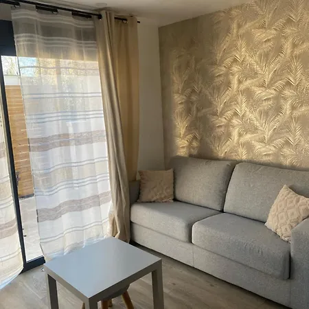 Le Bastidon Des Alpilles Apartment Saint-Etienne-du-Gres Exterior photo