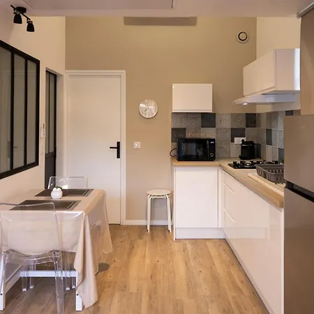 Le Bastidon Des Alpilles Apartment Saint-Etienne-du-Gres Exterior photo